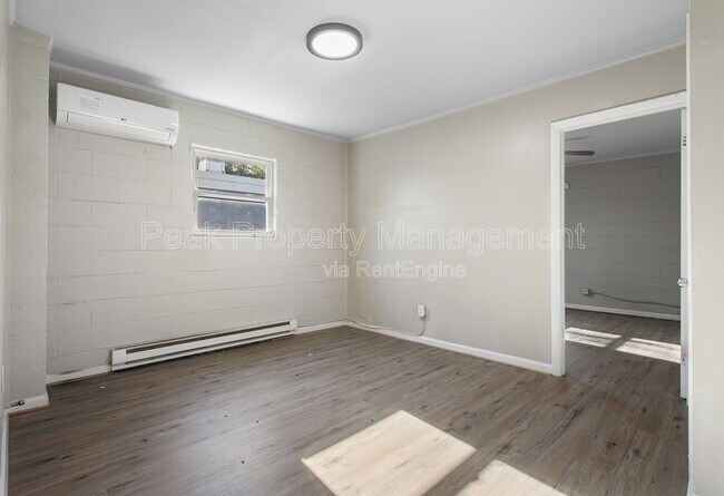 Photo - 925 N 20th St Unit D