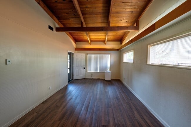 Photo - 440 Unit 474