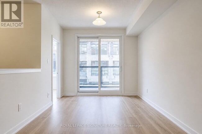Photo - 1865 Pickering Pkwy