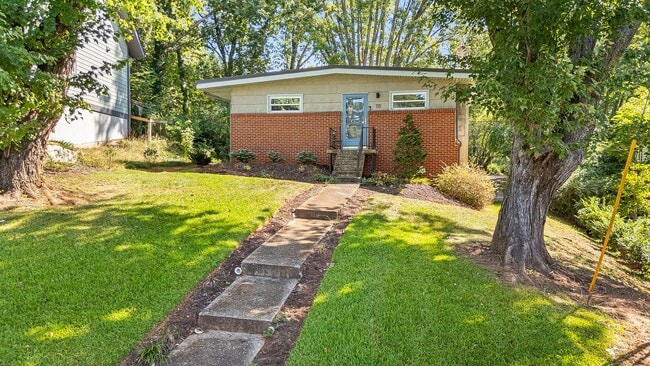 70 Longview Rd