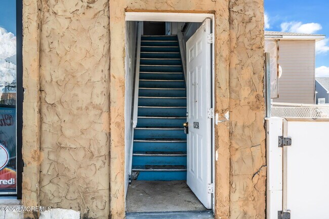 Photo - 135 Hamilton Ave Unidad A