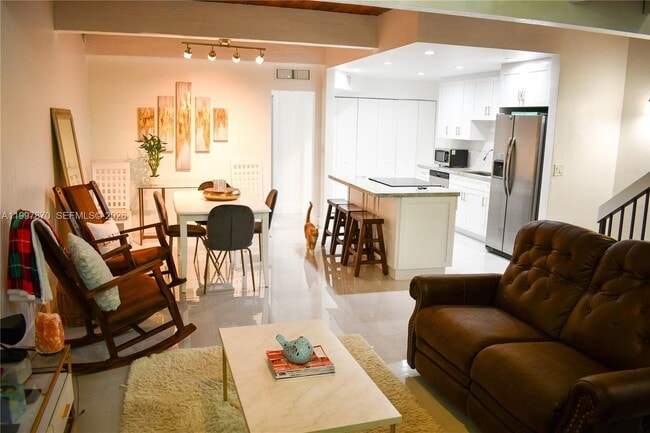 Photo - 19420 NE 26th Ave