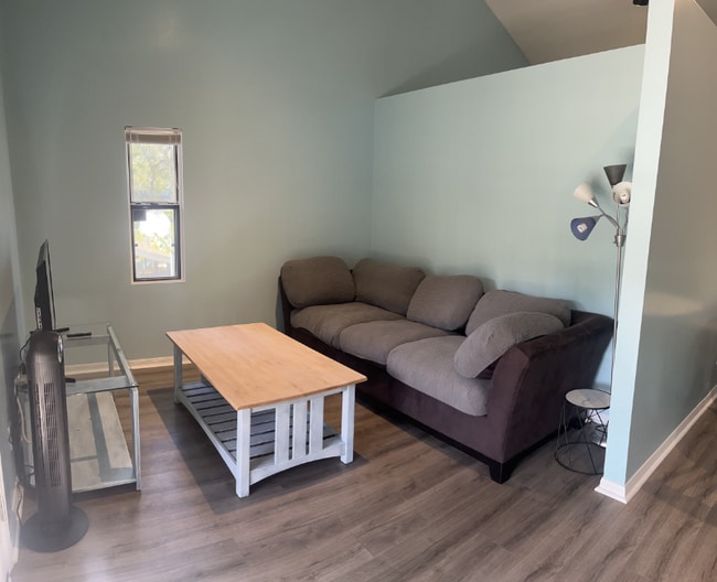 Photo - 3848 Floyd Rd