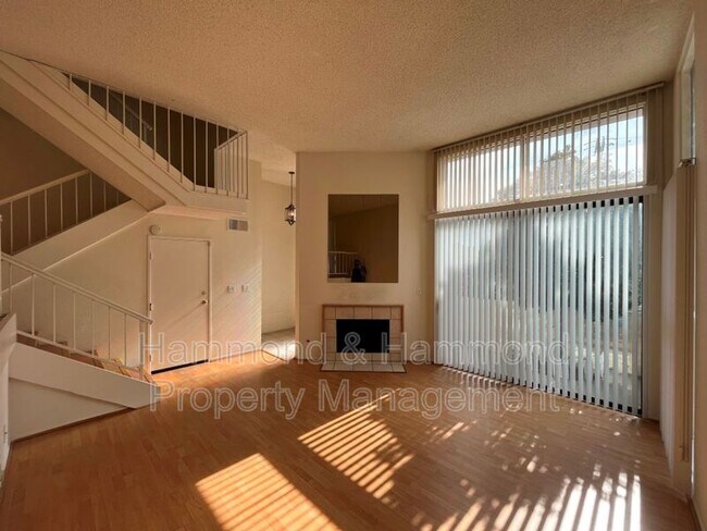 9000 Vanalden Ave
