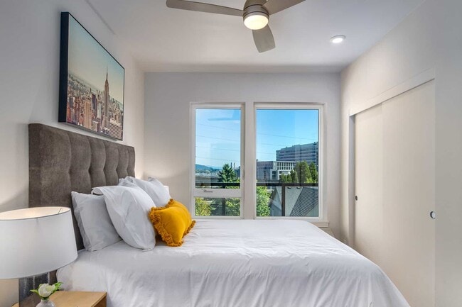 Acqua Apartments - Student Affordable