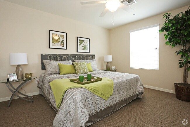 2BR, 2.5BA - 1386 SF