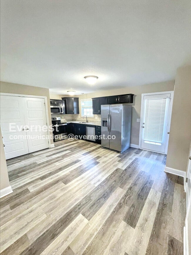 Photo - 1135 Eagle's View Dr