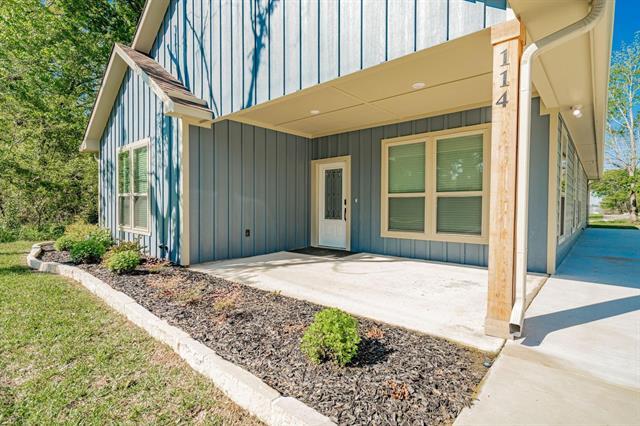 Photo - 114 Sierra Madre St