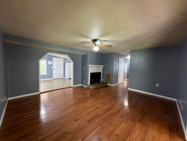 Photo - 2233 Ladd Springs Rd SE