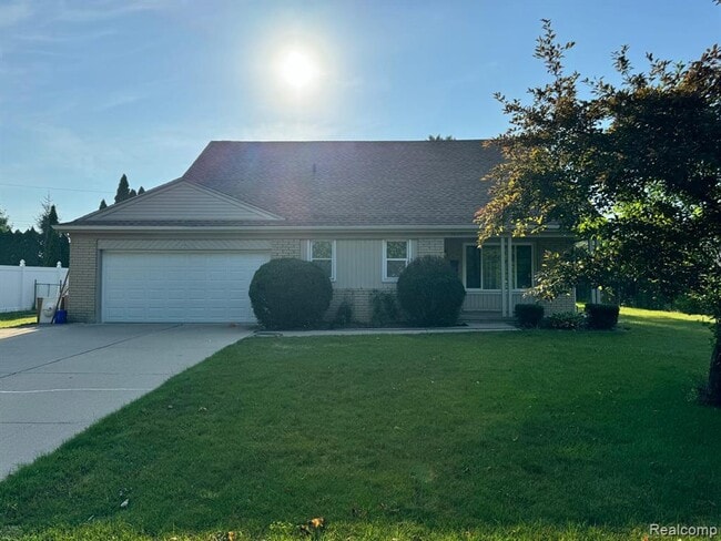 Building Photo - 5028 Abington Dr Rental