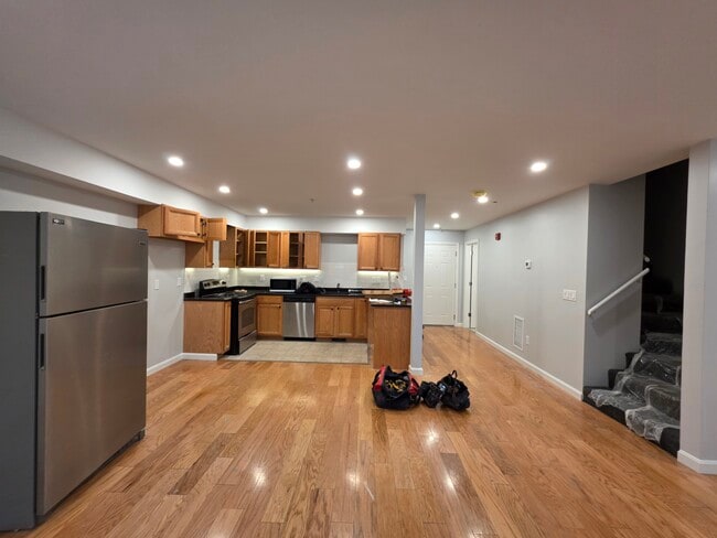 Photo - 34 Raymond St Unit 1