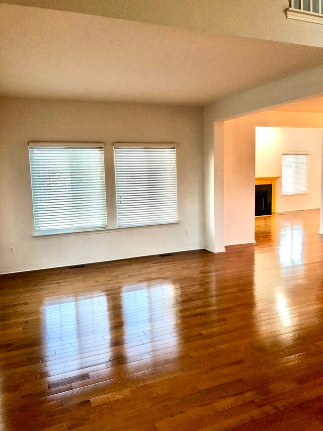 Photo - 6145 Gabrielle Ave