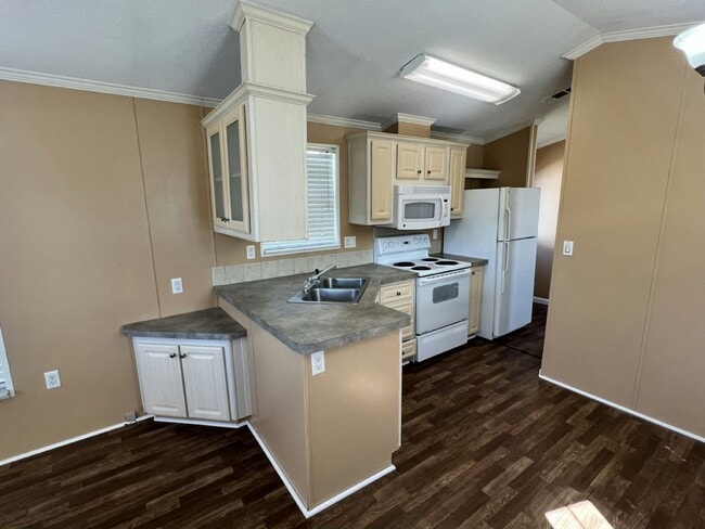 Photo - 3318 Chicago Bears St