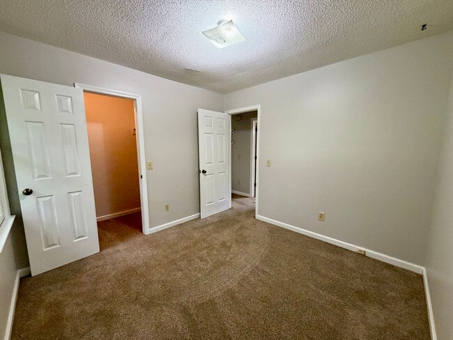 Photo - Duplex Close to Shaw AFB!