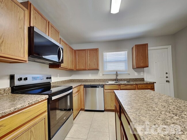 Photo - 8147 Steep Valley