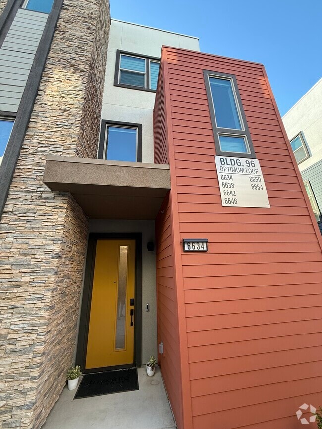 Building Photo - 6634 Optimum Loop Rental