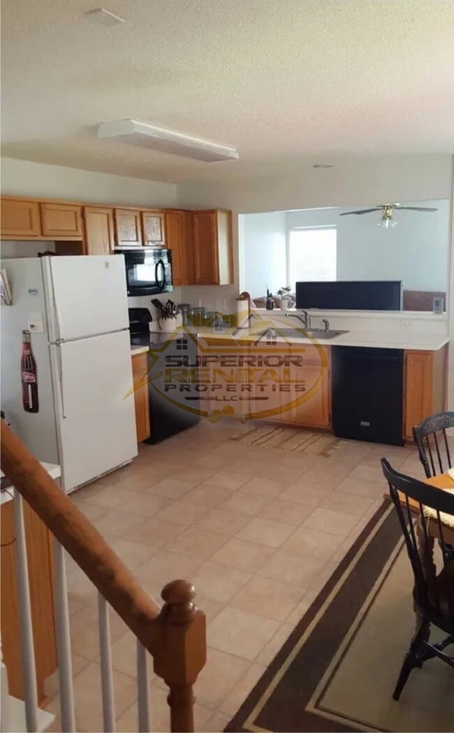 Photo - 304 Alderston Way