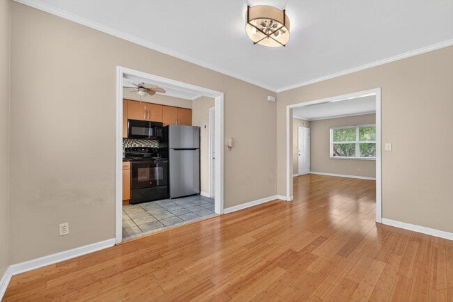 Photo - 715 NE 91st St Unit 3A
