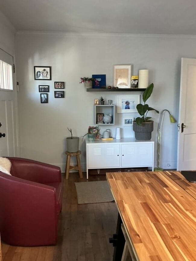 Photo - Normaltown home, a Charming 3 bedroom/ 2 bathroom Home Close to UGA and Hospitals!