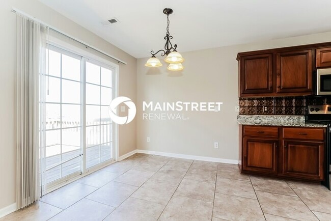 Photo - 3 Bedroom Pet-Friendly Home in Spring Hill, TN with Main Street Renewal