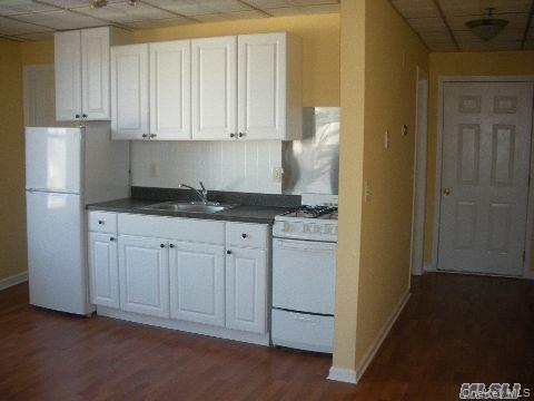 Photo - 224 E Main St