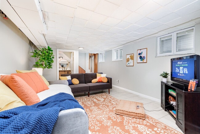 Photo - 5336 Northrup Ave Unit SI ID1314621P