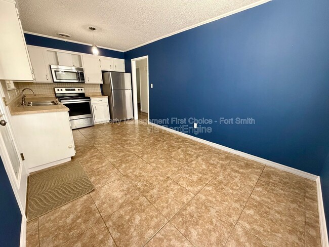 Photo - 3 Cowden Ct