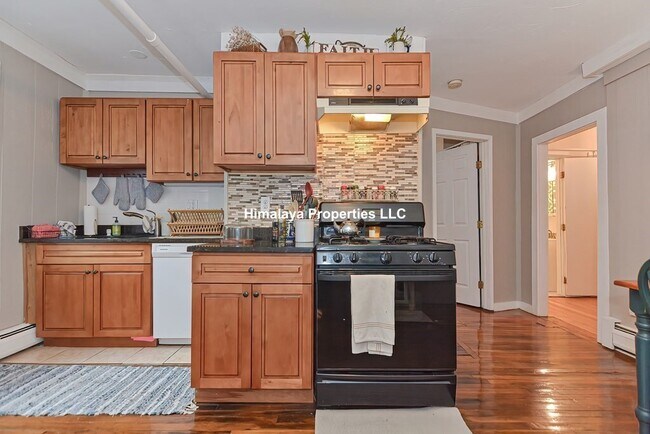 Photo - 139 Hillside St