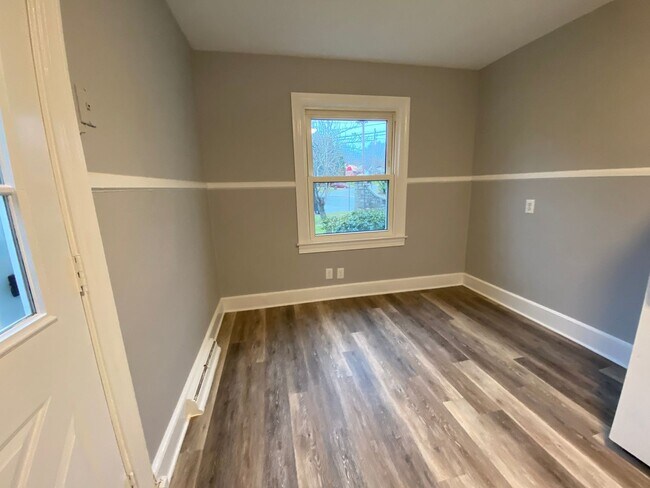 Photo - 3 Bedroom 1 bath in Burlington, COMING SOON!