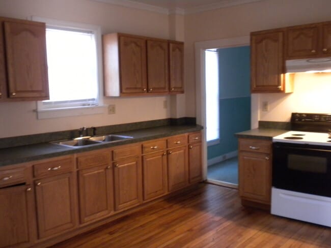 Photo - 37 Webster St Unit 1