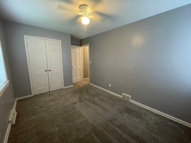 Photo - 832 Cutler SW Two Bedroom Duplex