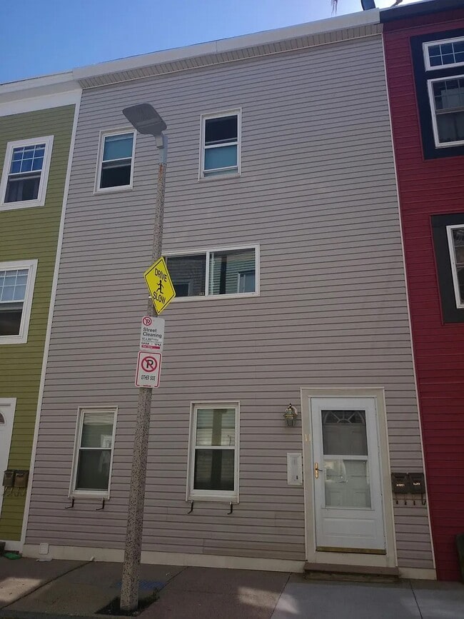 Photo - 11 Emmet St Unit 1