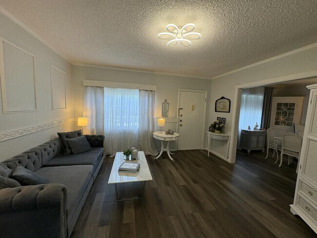 Photo - 609 NE 13th Ave Unidad 101