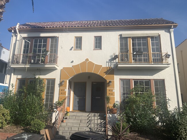 412 N Orange Grove Ave Unit 412