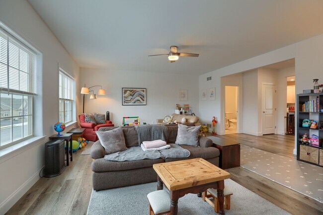 Photo - 4 bedroom townhome