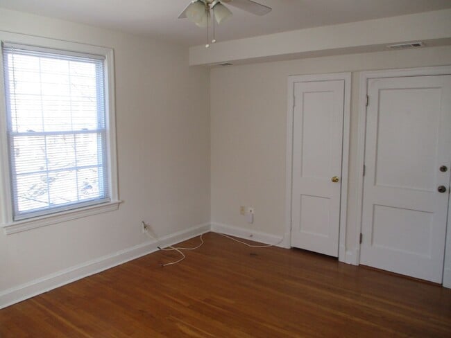 Photo - 0573 - Stergiou Unidad 03