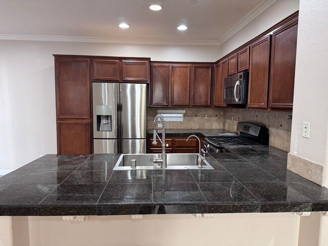 Photo - Beautiful 3 Bedroom, 2 1/2 Bath Condo, In Riverside