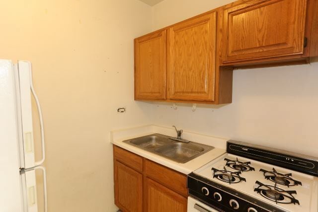 Photo - 653 W Belmont Ave Unit 5C