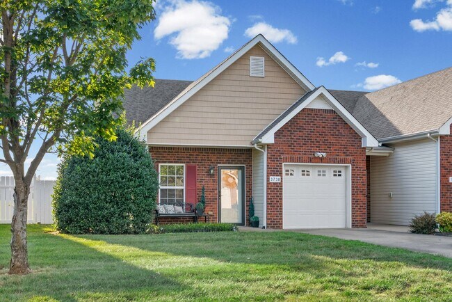3738 Meadow Ridge Ln