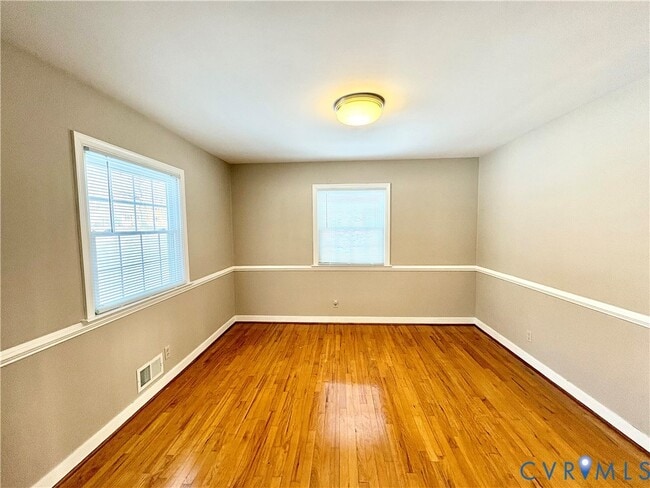 Photo - 11011 Pennway Dr