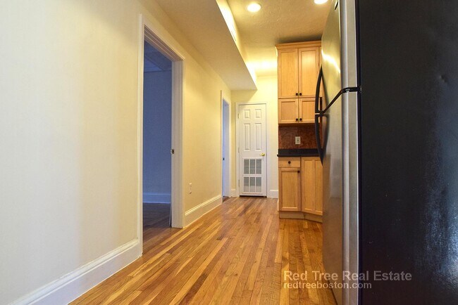 Photo - 73 Thatcher St Unit 302