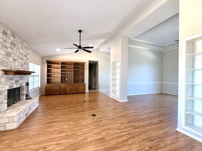 Photo - 6780 Braden Cir