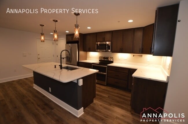 Photo - 750 Southern Hills Dr