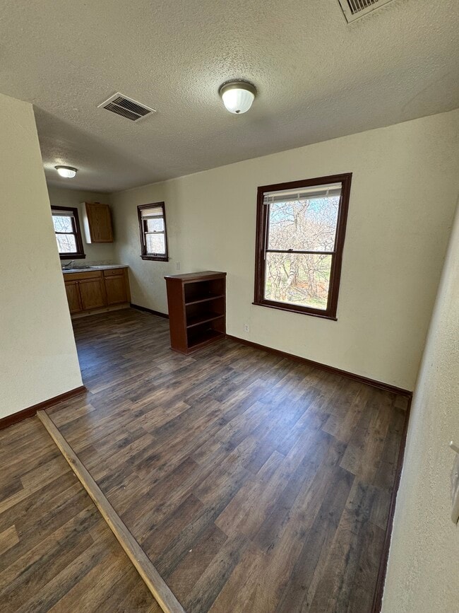 Photo - 2119 NE 26th St