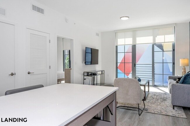 Photo - 949 Cleveland St Unidad A206