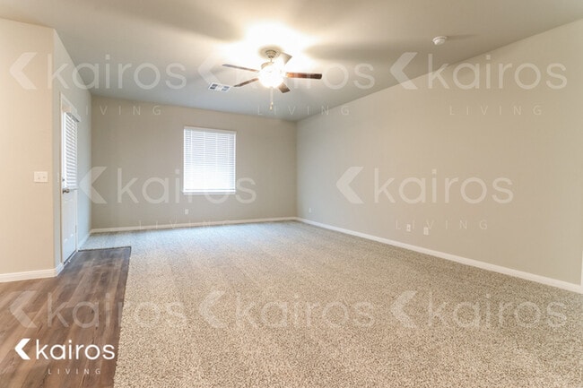 Photo - 913 NW 4th St