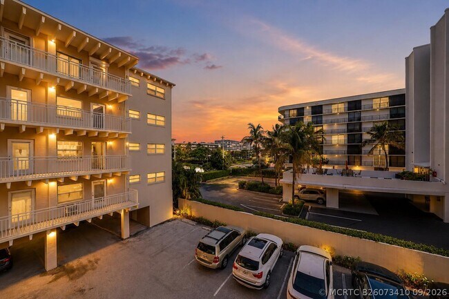 Building Photo - 4500 S Ocean Blvd Unit 309