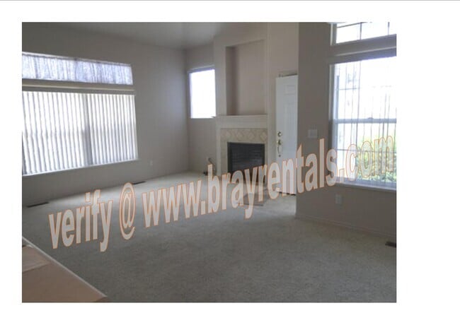 Building Photo - 772 Glen Ct Unit #30 Rental
