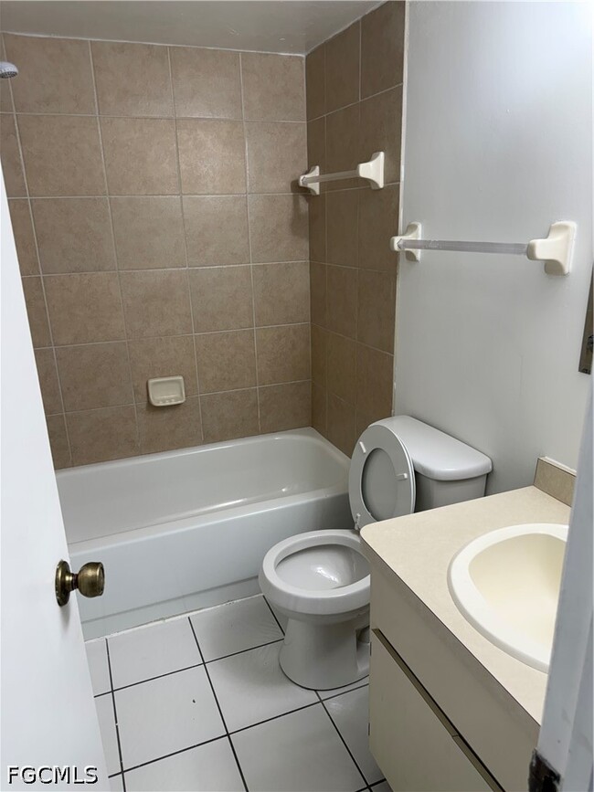 Photo - 22523 Westchester Blvd Unidad A201