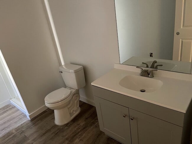 Photo - 744 E 8425 S